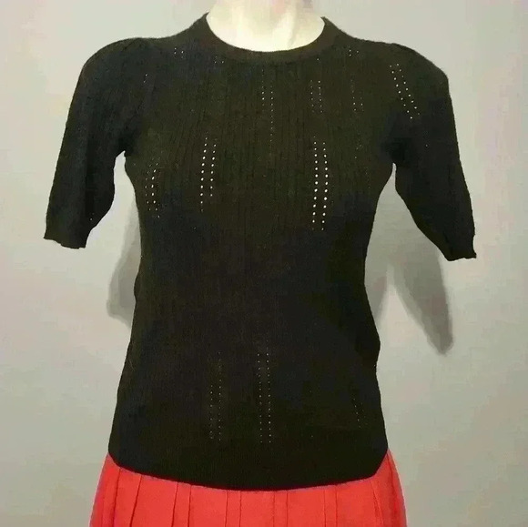 Black knit top - Picture 1 of 2